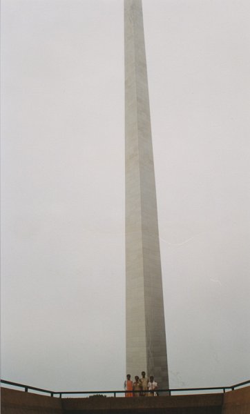 004-Gateway Arch.jpg
